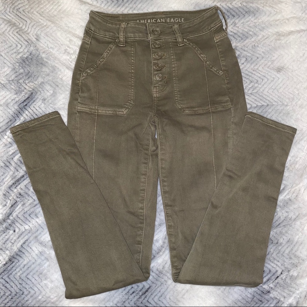 American Eagle Size 2 High Rise Jegging